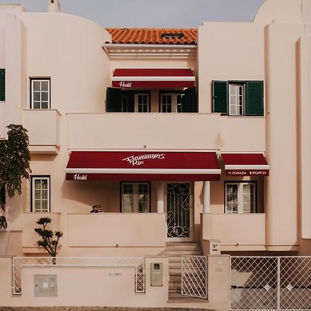 Flamingos Rio Hostel Montijo Exterior photo