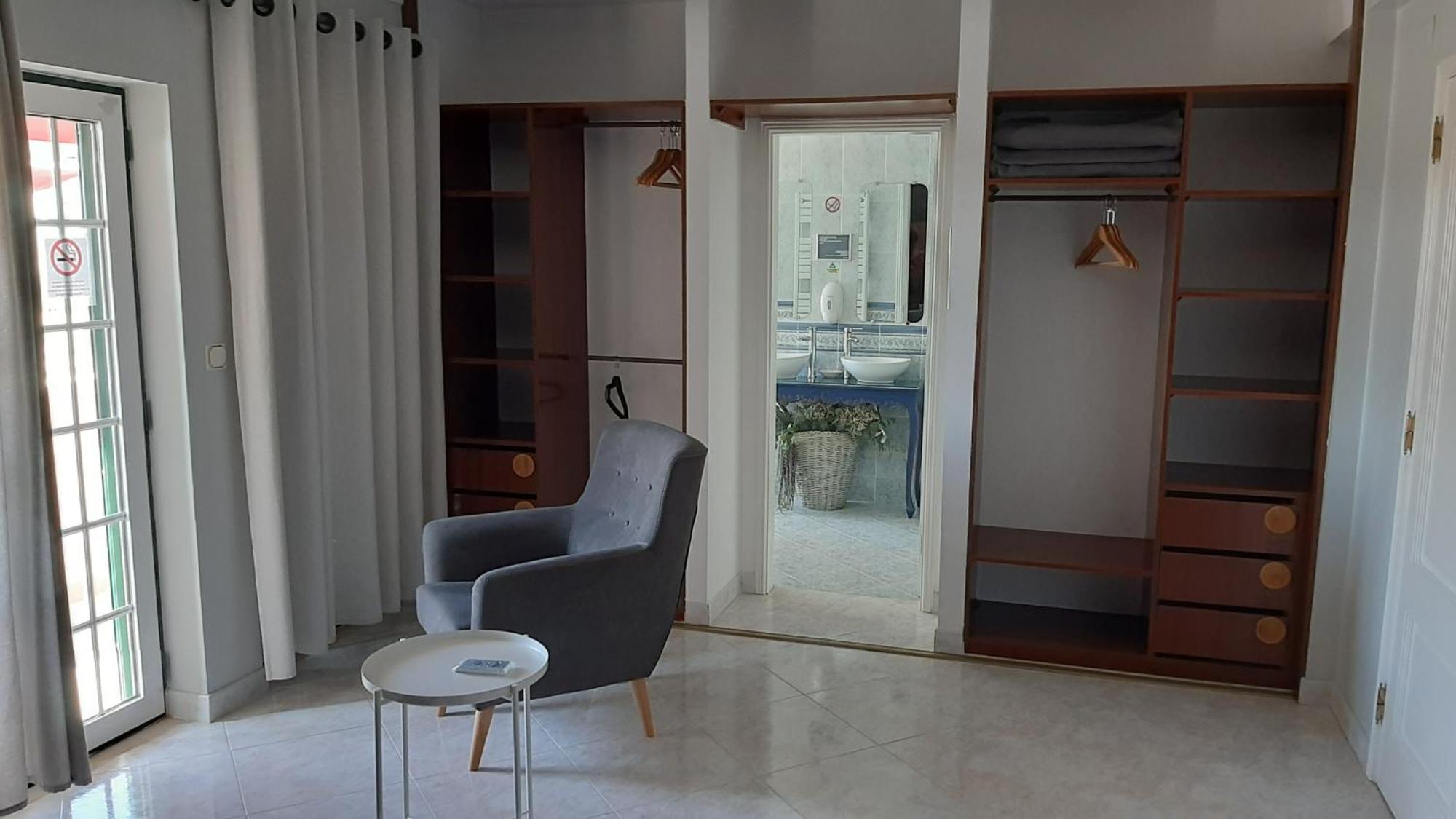 Flamingos Rio Hostel Montijo Exterior photo